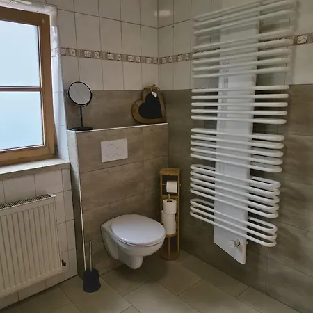 Zur Alten Schmiede Apartment *